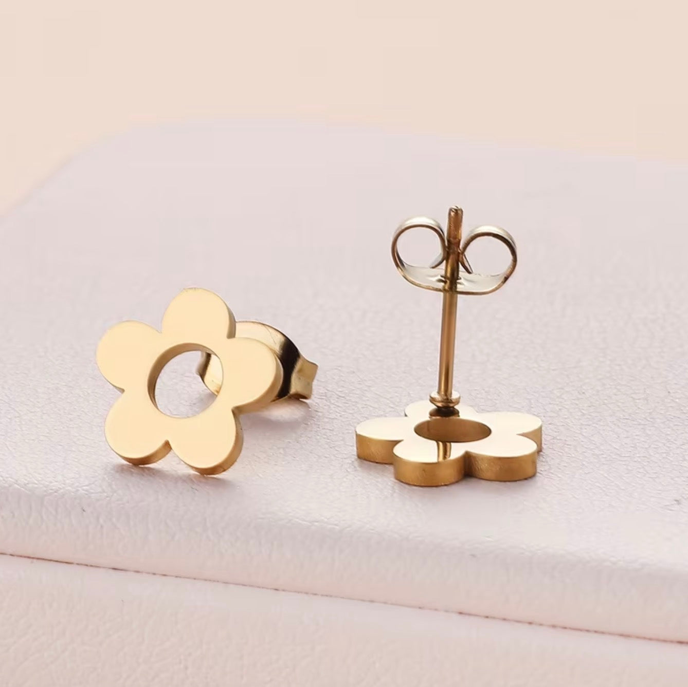 petal portal studs